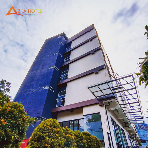 Exterior & Views, Azka Hotel Managed by Salak Hospitality, East Jakarta