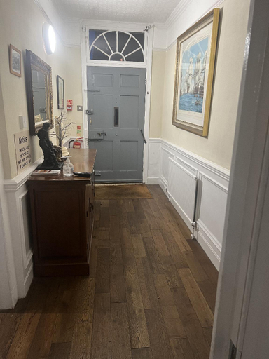 Public Area, Harmondsworth Hall Guest House, London