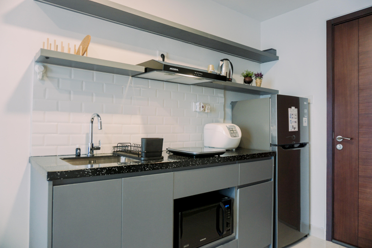 Others 4, Homey and Warm Studio at West Vista Apartment By Travelio, Jakarta Barat