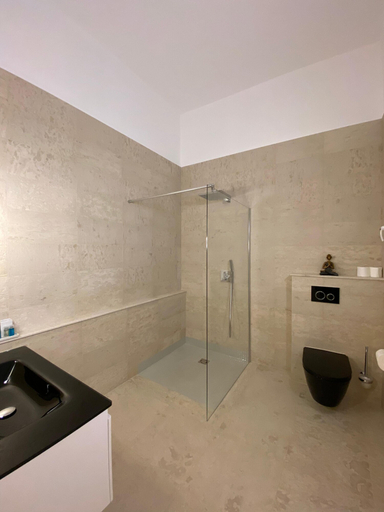 Bathroom 3, The White Knight Premium Boutique Hotel