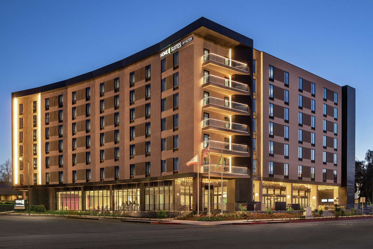 Exterior & Views 1, Home2 Suites By Hilton Woodland Hills, Los Angeles