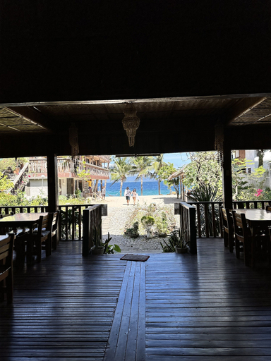 Food & Drinks 5, Bamboo House Beach Lodge & Restaurant, Abra de Ilog