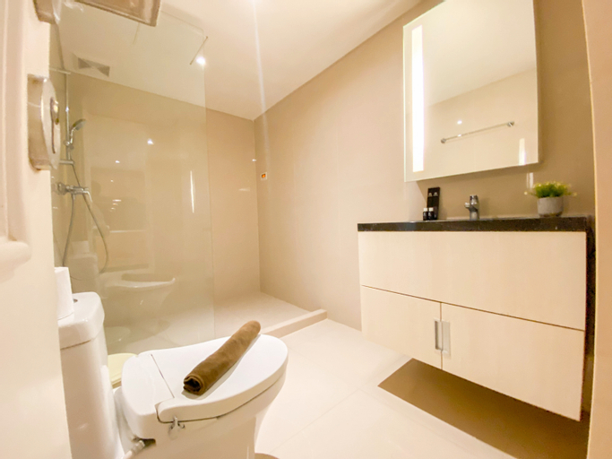 Bedroom 3, Best Deal and Strategic 2BR Marquis de Lafayette Apartment By Travelio, Semarang