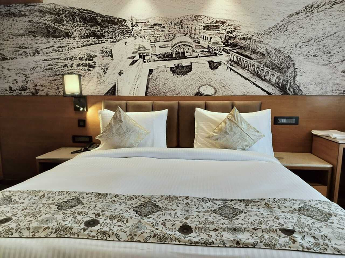 Bedroom 13