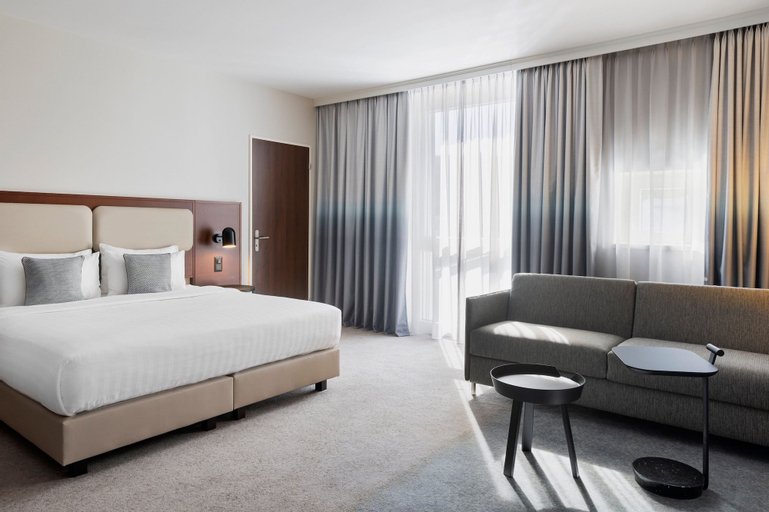 Bedroom 3, Courtyard by Marriott Basel, Liestal