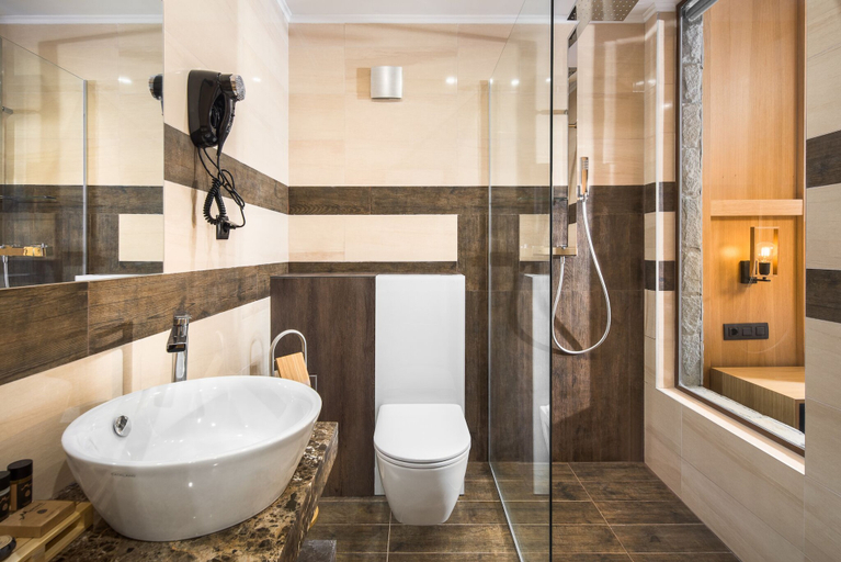 Bathroom 3, Hotel Moreni, Stolichna