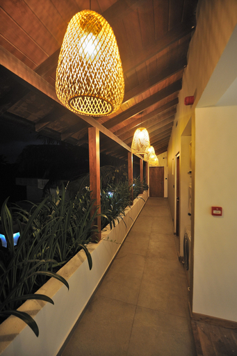 Others 5, Tantalize Beach, Hikkaduwa