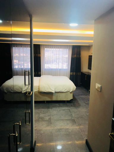 Bedroom 3, KY Continental Apartments, Konak
