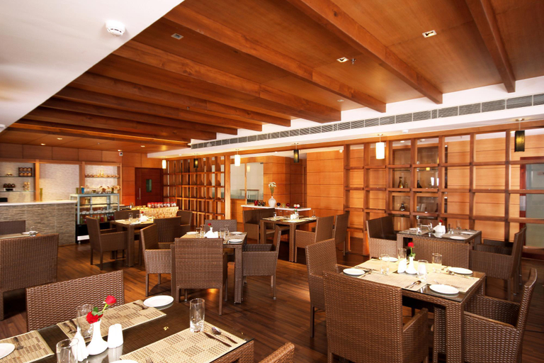 Food & Drinks 2, Chrysoberyl Hotel And Convention Centre , Kottayam