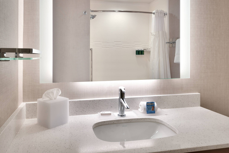 Bathroom 5, Residence Inn by Marriott Phoenix West/Avondale, Maricopa