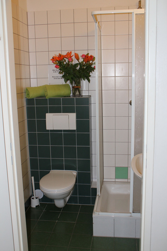 Bathroom 4, Westend City Hostel GmbH, Wien