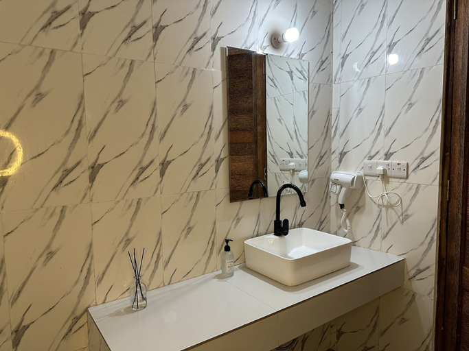 Bathroom 3, Fukuchani Inn Hotel, Kaskazini 'A'