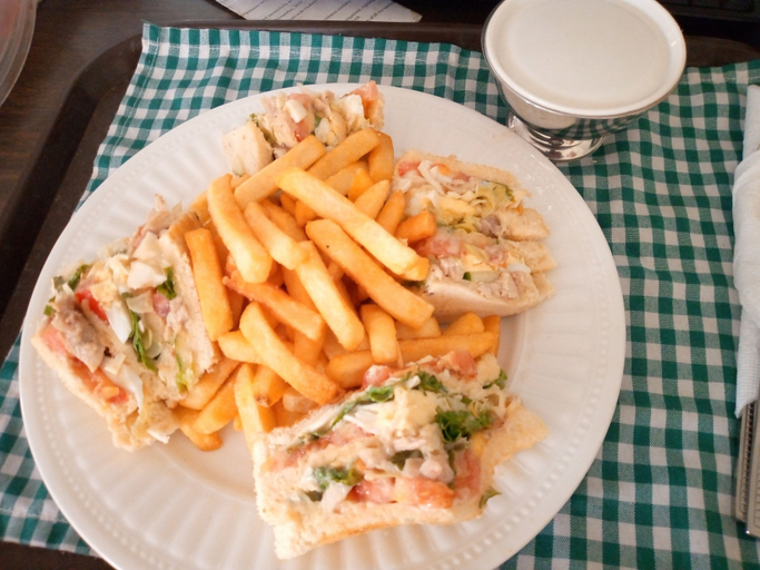 Food & Drinks 5, Sam's Cottage, Accra