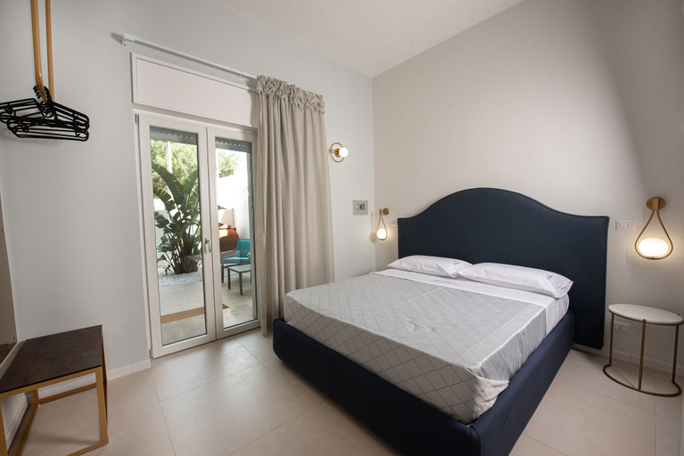 Bedroom 2, Dolcirive B&B, Lecce