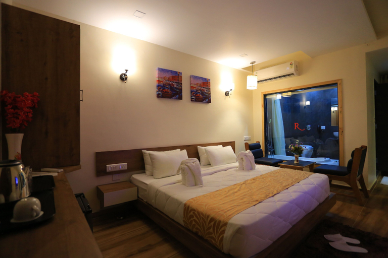 Bedroom 2, The Grand Raveta, Patan