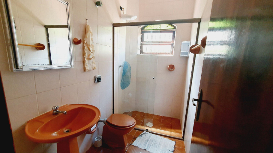 Bathroom, Casa Elegante Piscina area Gourmet, Itanhaém
