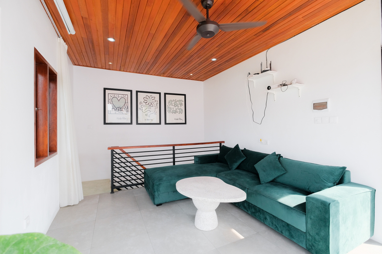 Others 2, Villa Richard, Badung