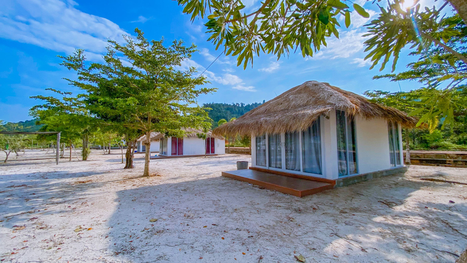 Exterior & Views, Viovio Beach & Resort, Batam