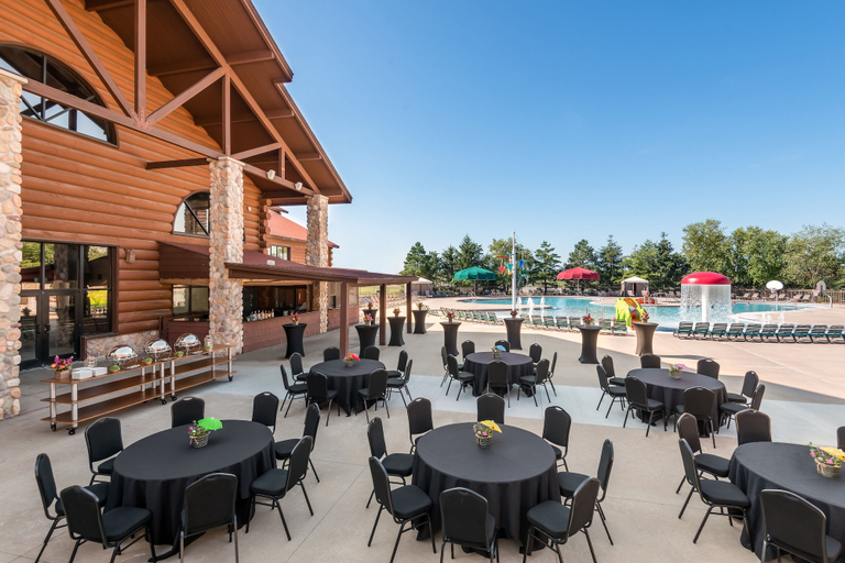 Food & Drinks 5, Great Wolf Lodge Kansas City, Kansas City