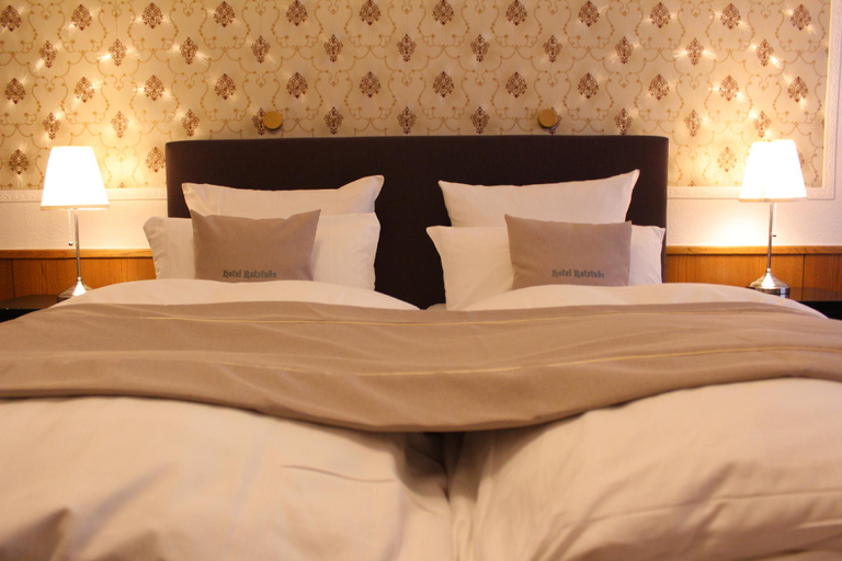 Bedroom 3, Hotel Garni Ratstube, Reutlingen