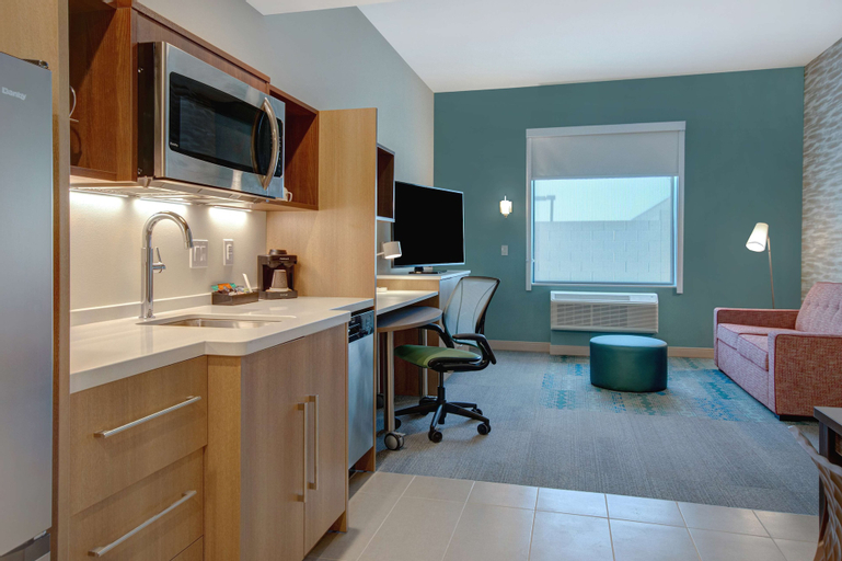 Dining Room 1