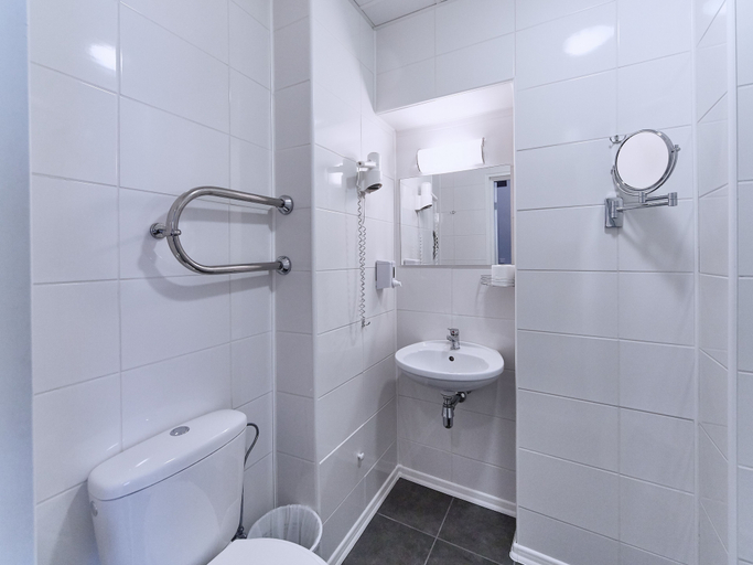 Bathroom 3, Hotel OK, Riga