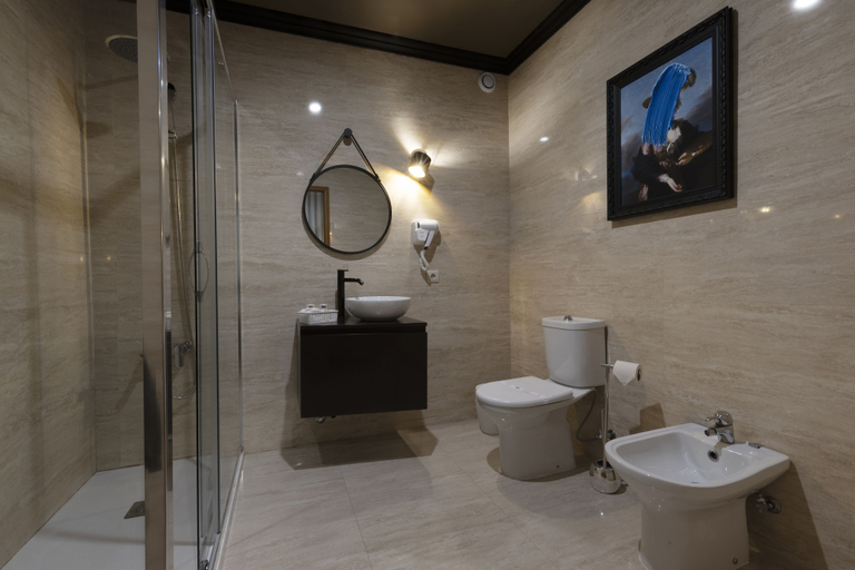 Bathroom 2, Hotel América, Porto