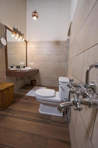 Bathroom 3, Fateh's Retreat, Sawai Madhopur