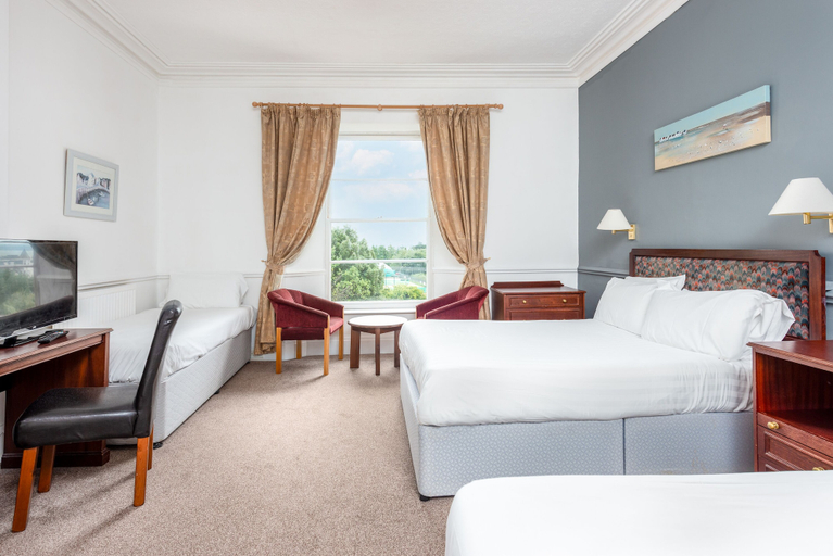 Bedroom 3, Abbey Lawn Hotel, Torbay