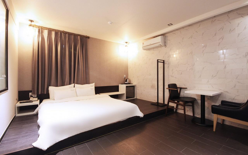 Bedroom 5, Changwon Jinhae Olive, Jinhae