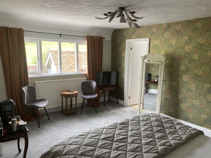 Bedroom 3, Tottington Manor, West Sussex
