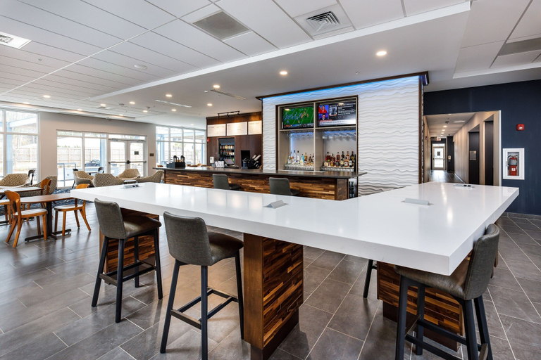 Food & Drinks 5, Courtyard by Marriott Pensacola I-10 West, Escambia