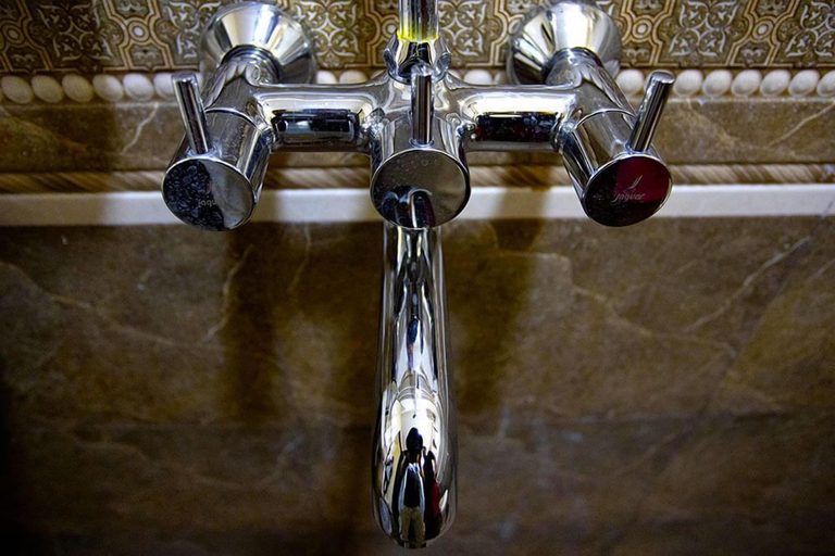 Bathroom 4, Daze Off Studio House, Kachchh