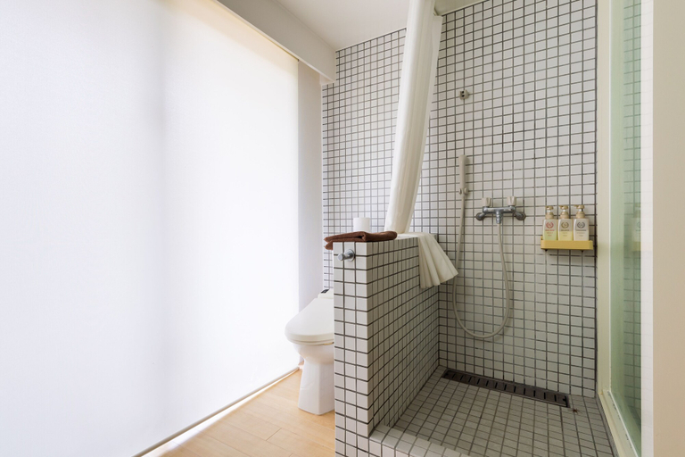Bathroom 5, HOTEL E-horizon Resort Condominium Sesoko, Motobu