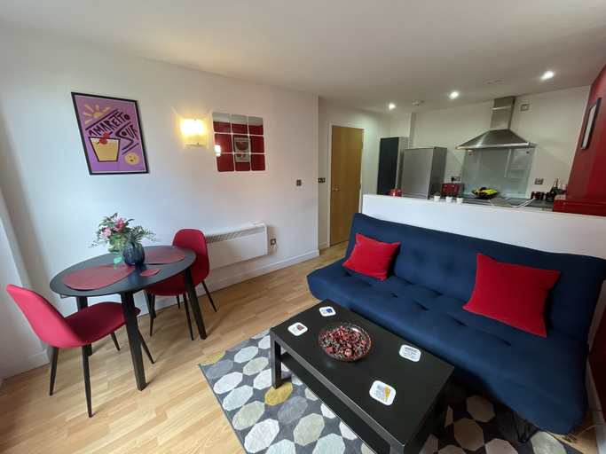 Others 3, Modern 1BR City Centre Apartment, Sheffield