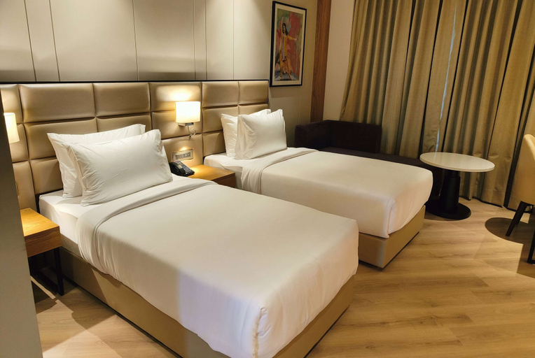 Bedroom 2, Ramada Encore by Wyndham Amritsar Airport, Amritsar
