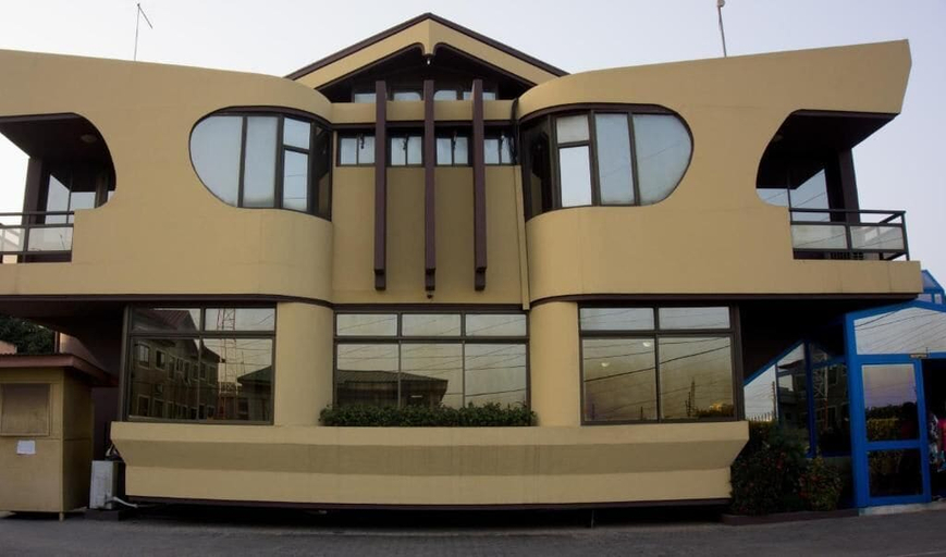 Exterior & Views 2, Sam's Cottage, Accra