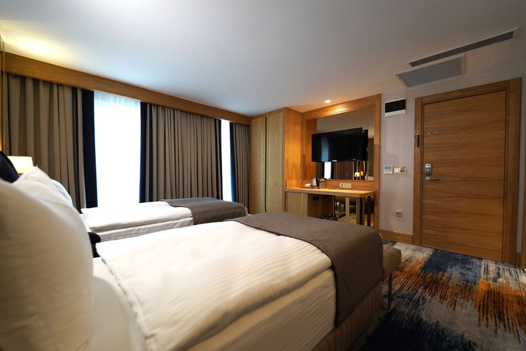 Bedroom 5, Days Inn By Wyndham Istanbul Bomonti, Şişli