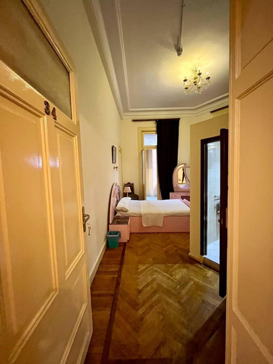 Bedroom 3, Philo Hotel, Qasr an-Nil