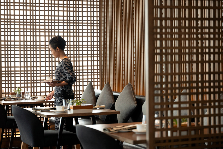 Food & Drinks 24
