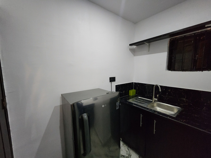 Others 5, The Milton Apartment, Kosofe