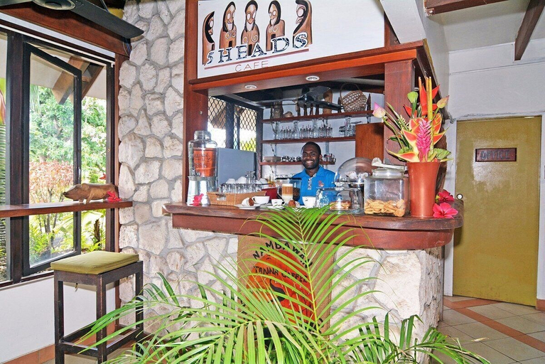 Food & Drinks, Coconut Palms Resort & Diamond Casino, Port Vila