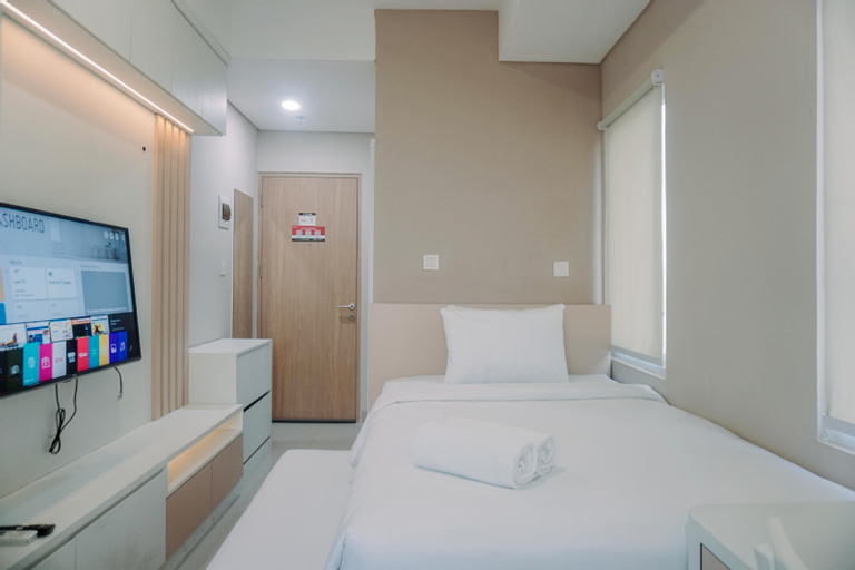 Cozy Stay Studio (No Kitchen) Apartment at B Residence By Travelio, South Tangerang