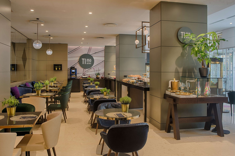Food & Drinks 2, NH Collection Milano Porta Nuova, Milano