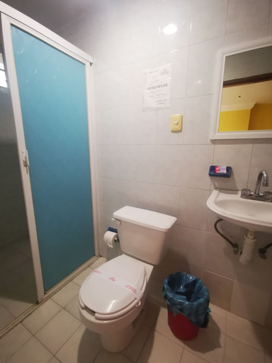Bathroom 5, Casa Real, Tihuatlán