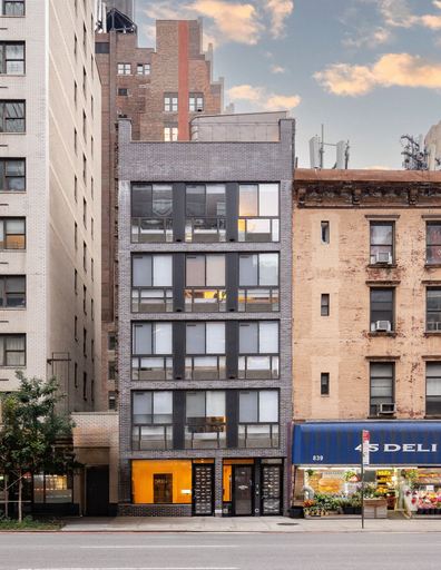 Exterior & Views 2, Little Charlie Hotel, New York