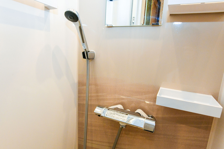 Bathroom 4, El Patio Ranch, Aso