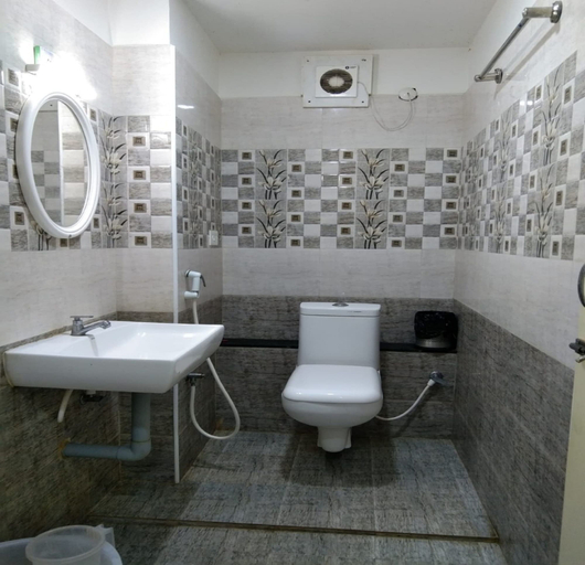 Bathroom 2, Finix Residency, Puducherry