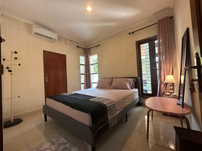 Bedroom 3, Rumah Tyang Gatsu, Denpasar
