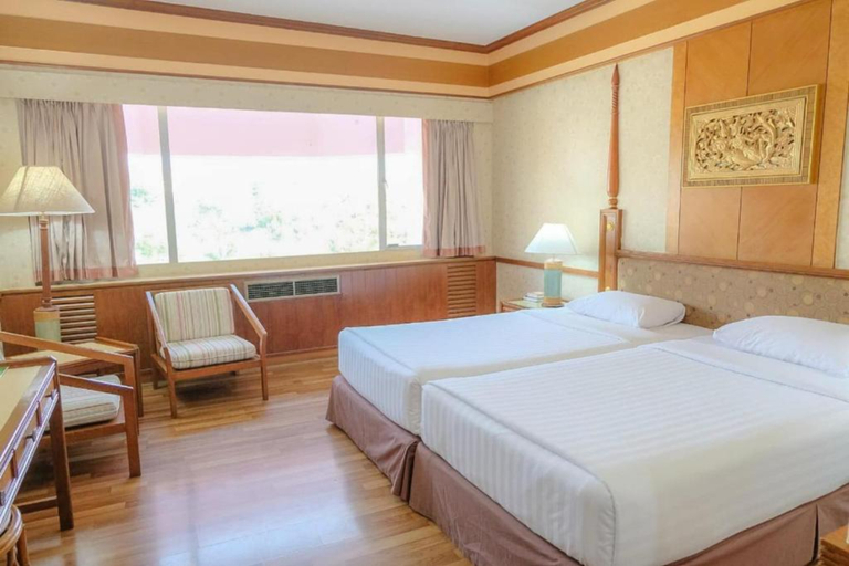 Bedroom 3, Asia Pattaya Hotel, Pattaya